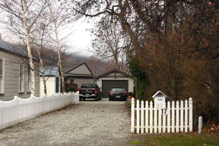 Photo of property in 17 Denbigh Street, Arrowtown, 9302