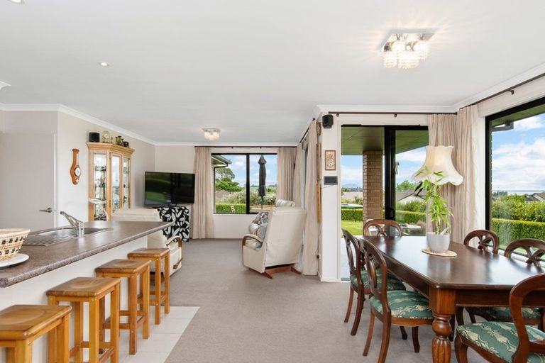 Photo of property in 7 Haden Place, Omokoroa, 3114