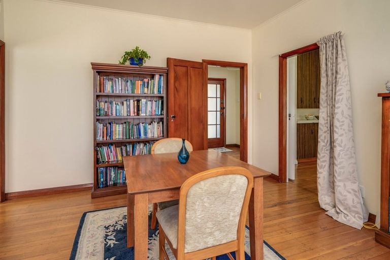 Photo of property in 128 Waimea Road, Nelson South, Nelson, 7010