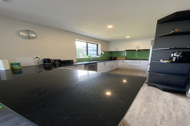 Photo of property in 146a Mcleod Road, Te Atatu South, Auckland, 0610