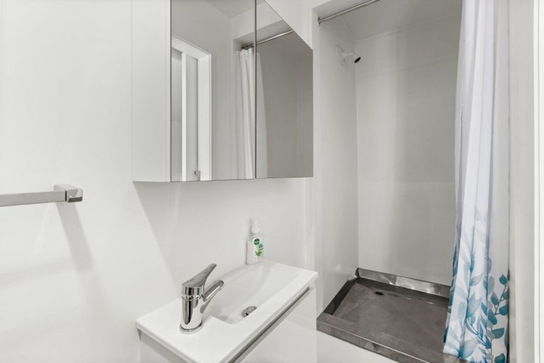 Photo of property in 4 Murphy Road, Taradale, Napier, 4112