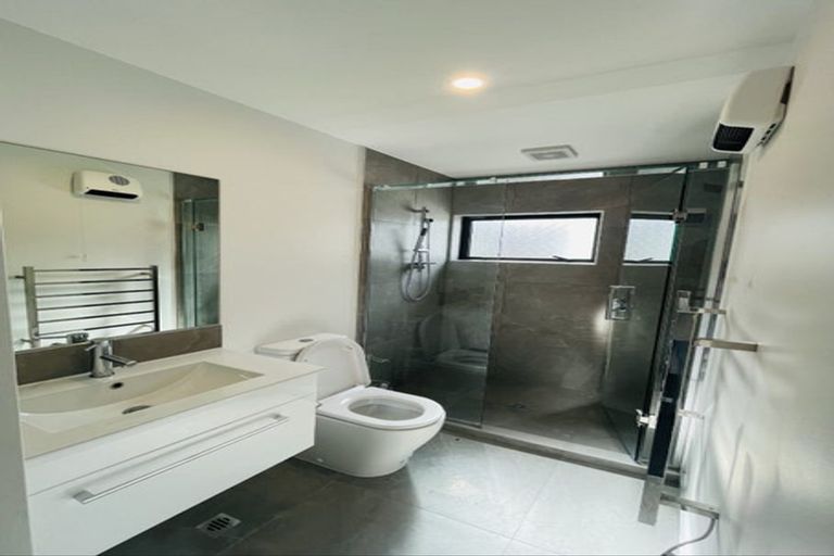 Photo of property in 10/6 Skibbereen Drive, Halswell, Christchurch, 8025