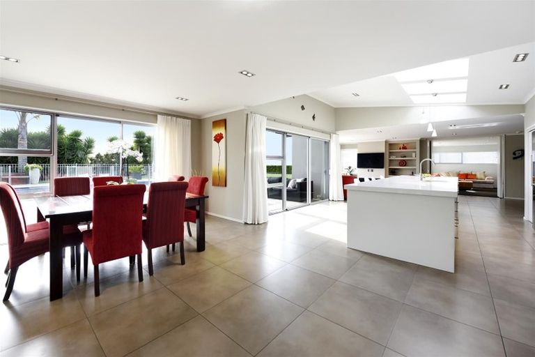 Photo of property in 18 Highfield Grove, Richmond, 7020