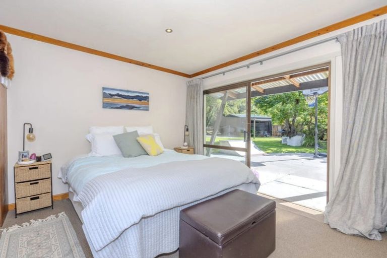 Photo of property in 216 Stone Street, Wanaka, 9305