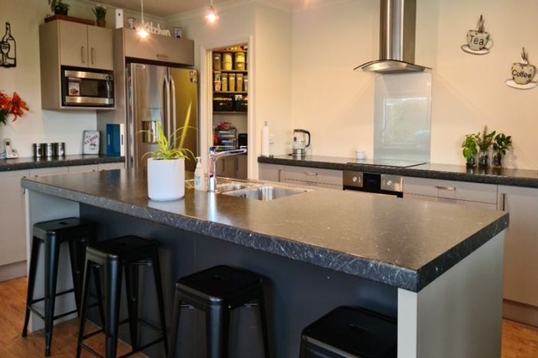 Photo of property in 62f Osborne Road, Amberley, 7410