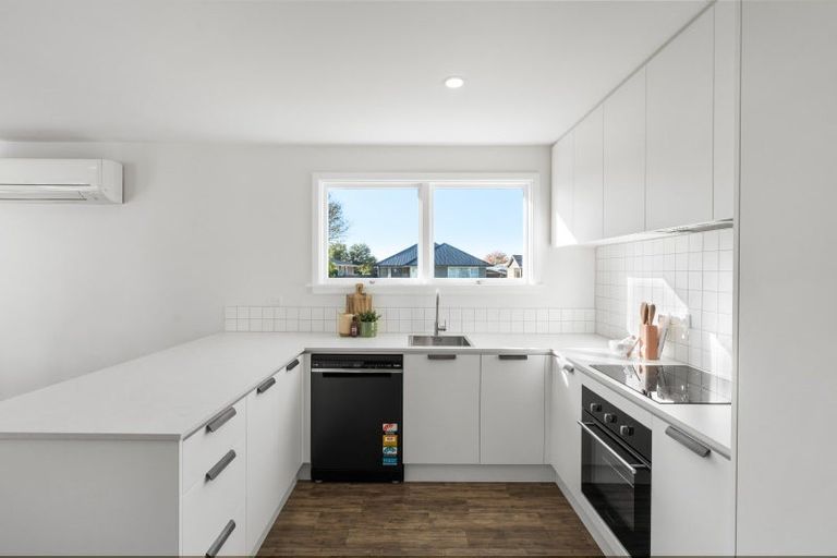 Photo of property in 58 Oriana Crescent, Hornby, Christchurch, 8042