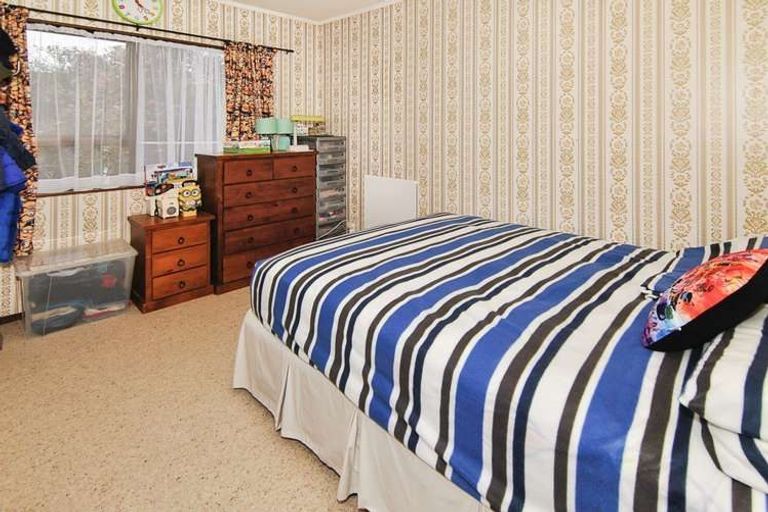 Photo of property in 1/40 Phillip Street, Johnsonville, Wellington, 6037