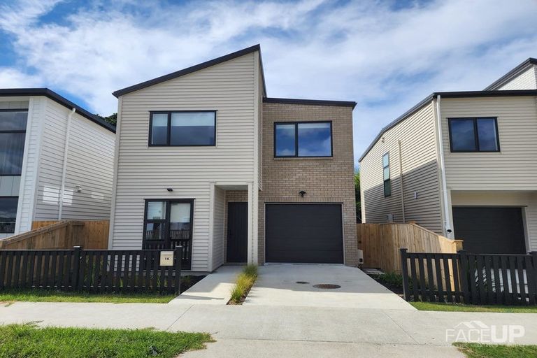 Photo of property in 16 Coast Garden Drive, Hobsonville, Auckland, 0616