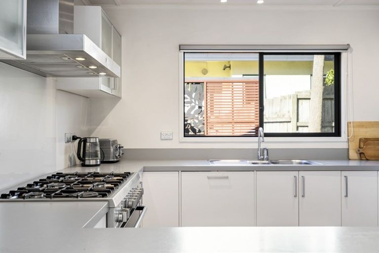 Photo of property in 7 Vogel Place, Cambridge, 3434