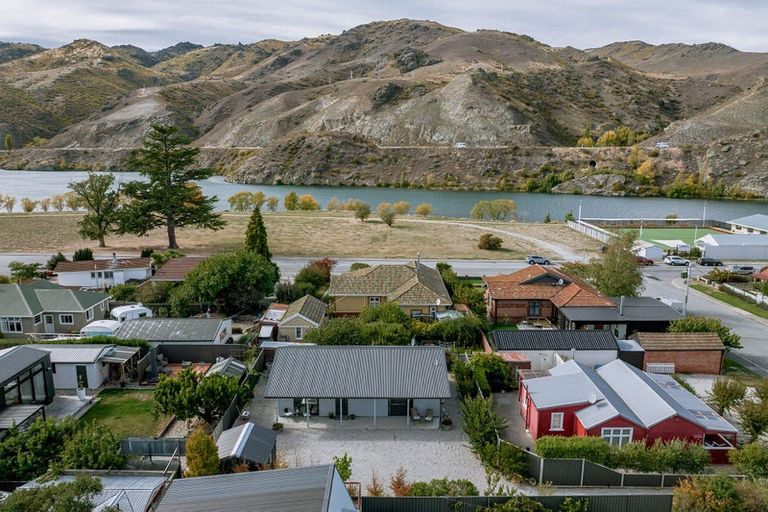 Photo of property in 5a Ray Street, Cromwell, 9310