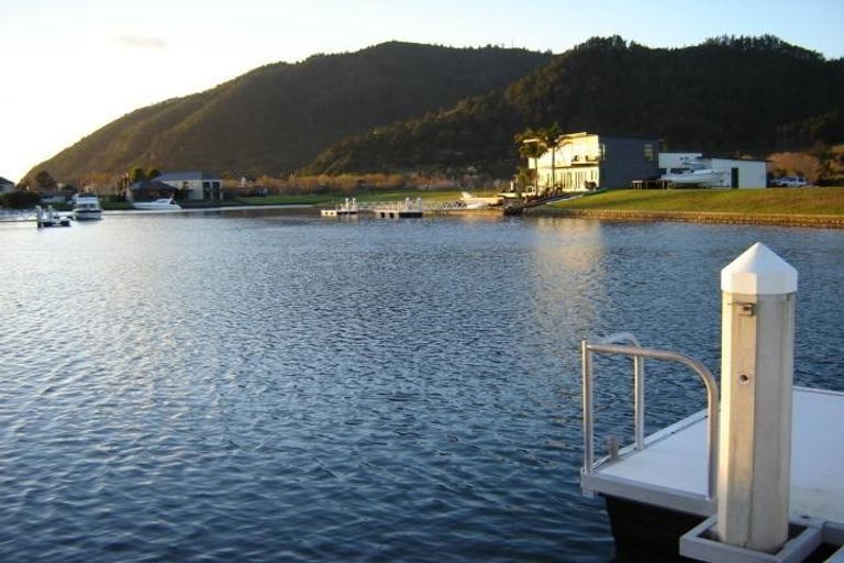 Photo of property in 126 Waterways Parade, Pauanui, Hikuai, 3579