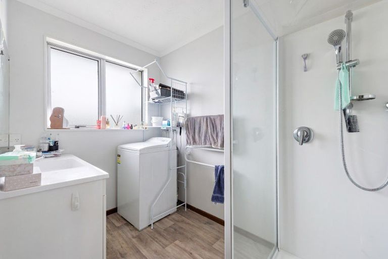 Photo of property in 14f Eccles Street, Gore, 9710