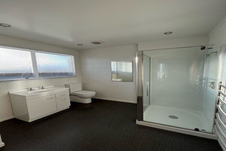 Photo of property in 35 Scarborough Terrace, Mount Victoria, Wellington, 6011