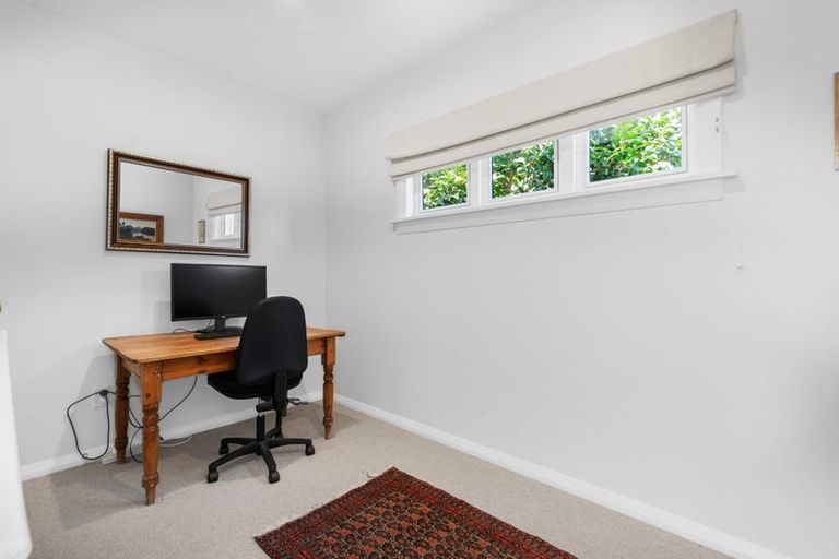 Photo of property in 43 Colombo Street, Cashmere, Christchurch, 8022