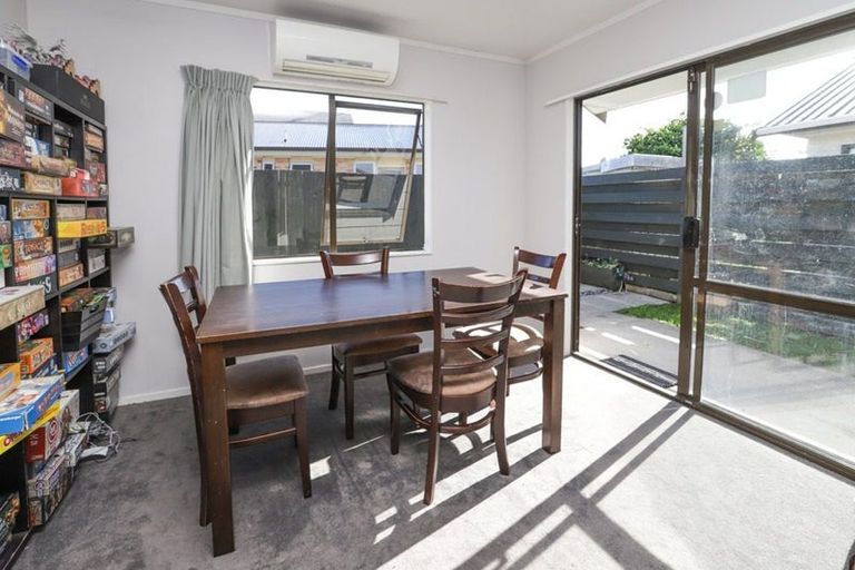 Photo of property in 9c Cameron Road, Hamilton East, Hamilton, 3216