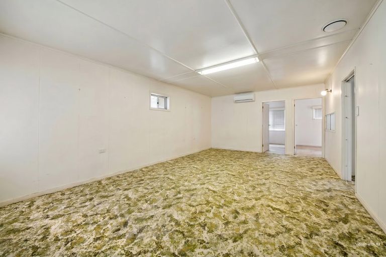 Photo of property in 4 James Road, Manurewa, Auckland, 2102