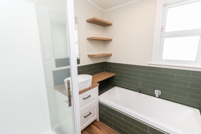 Photo of property in 21 Bombay Street, Ngaio, Wellington, 6035