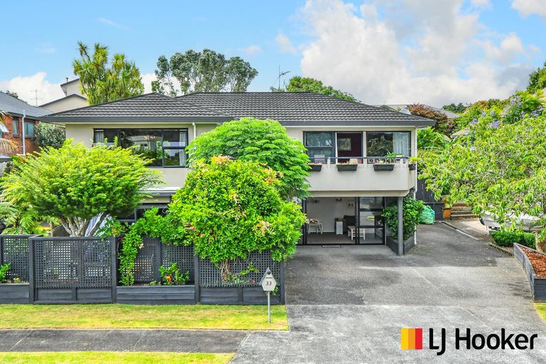 Photo of property in 33 Peretao Rise, The Gardens, Auckland, 2105