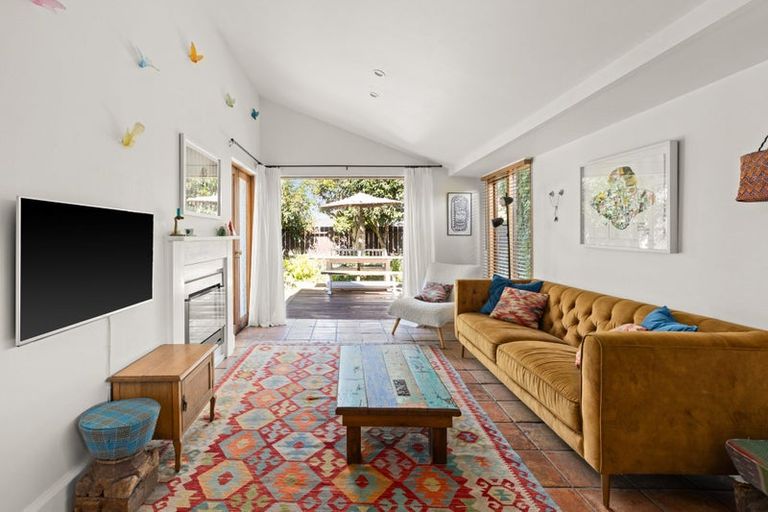 Photo of property in 1/509 Fitzroy Avenue, Hastings, 4122