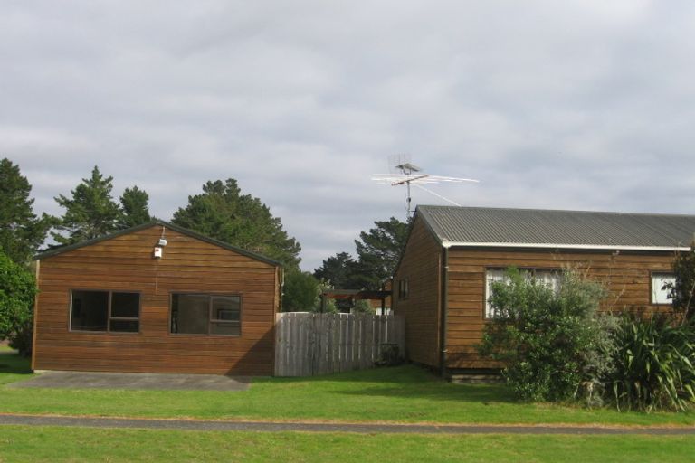 Photo of property in 101 Winslow Place, Matarangi, Whitianga, 3592