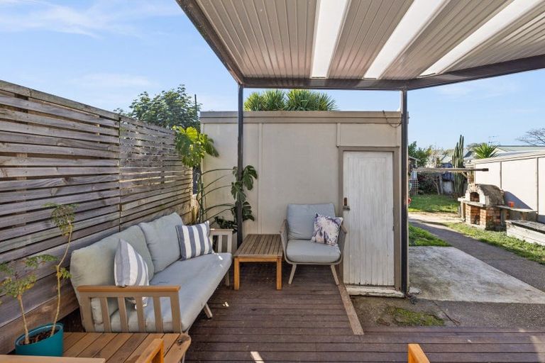 Photo of property in 247 Georges Drive, Napier South, Napier, 4110
