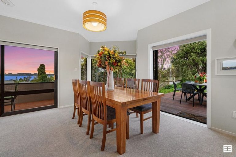 Photo of property in 1 Ruamoana Place, Omokoroa, 3114