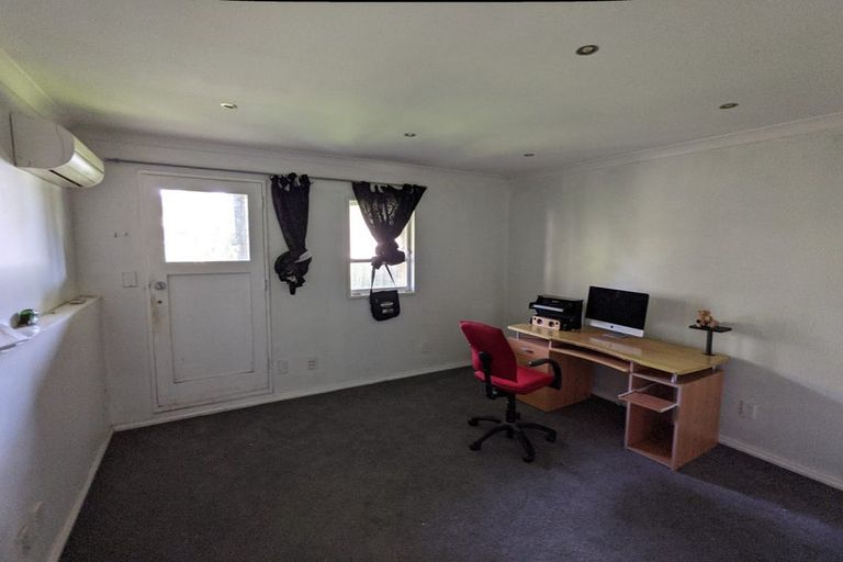 Photo of property in 83 Helston Road, Paparangi, Wellington, 6037