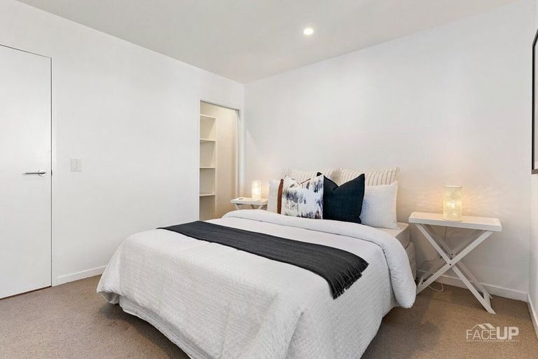 Photo of property in 12/169 Hobsonville Point Road, Hobsonville, Auckland, 0616