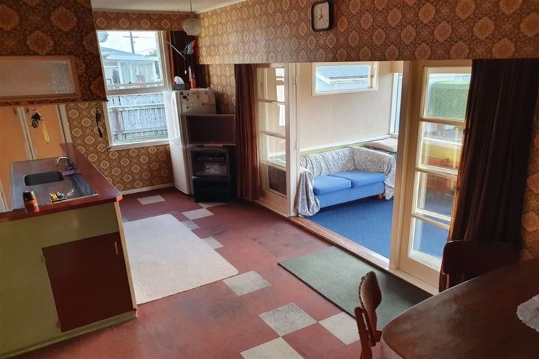 Photo of property in 7 Clyde Street, Foxton, 4814