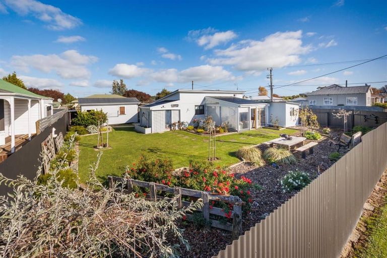 Photo of property in 20 Ngareta Street, Marton, 4710