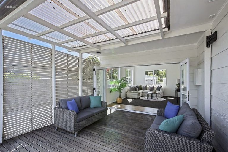 Photo of property in 16 Stalkers Road, Woodend Beach, Kaiapoi, 7691