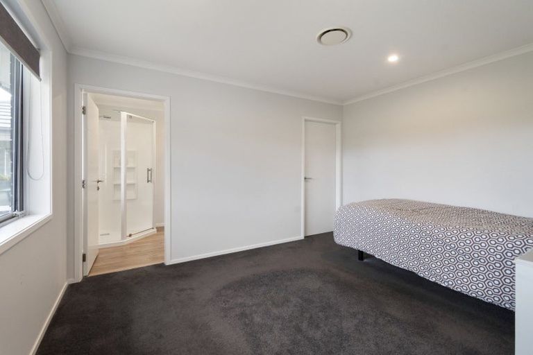 Photo of property in 11 Landon Way, Maewa, Feilding, 4702