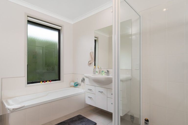 Photo of property in 7 Haden Place, Omokoroa, 3114