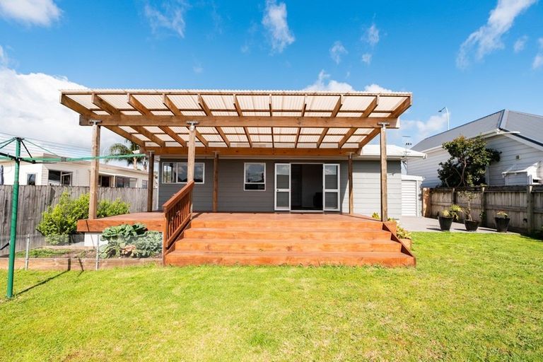 Photo of property in 5 Otaika Road, Woodhill, Whangarei, 0110