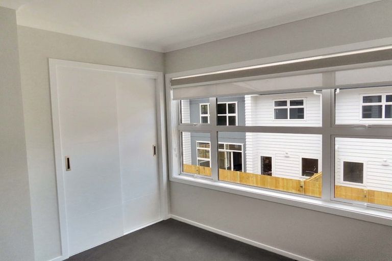 Photo of property in 358 George Street, Stokes Valley, Lower Hutt, 5019