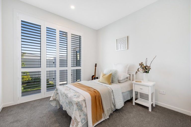 Photo of property in 78a Bramley Drive, Farm Cove, Auckland, 2012