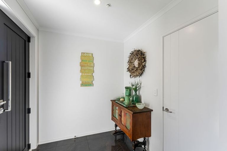 Photo of property in 414 Bower Avenue, Parklands, Christchurch, 8083