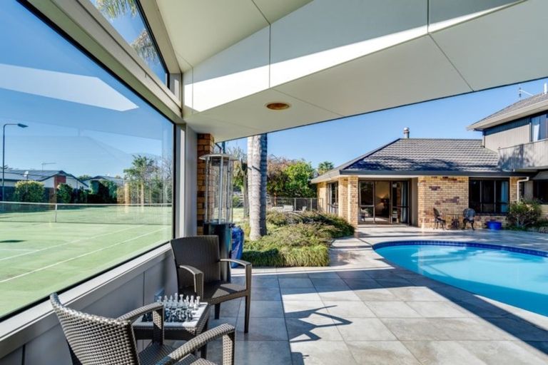 Photo of property in 77 Auckland Road, Greenmeadows, Napier, 4112