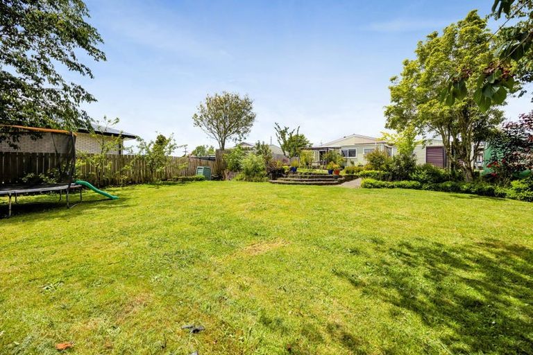 Photo of property in 22 Mahoe Street, Inglewood, 4330