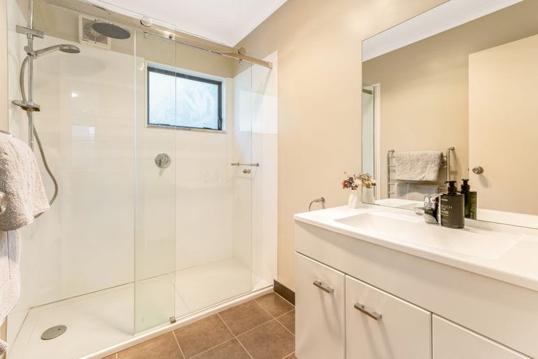 Photo of property in 18a Bowes Crescent, Strathmore Park, Wellington, 6022