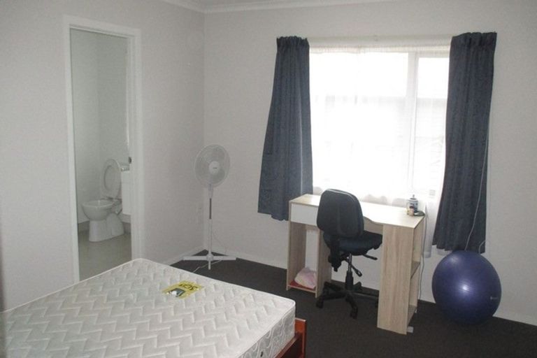 Photo of property in 10/19 Abbotsford Street, Whitiora, Hamilton, 3200