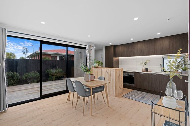 Photo of property in 3/51 Maxwell Street, Riccarton, Christchurch, 8041