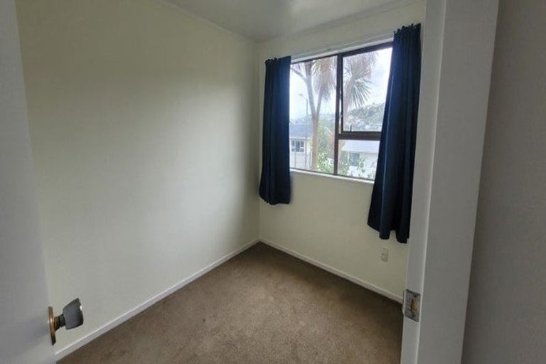 Photo of property in 3 Langwell Place, Papakowhai, Porirua, 5024