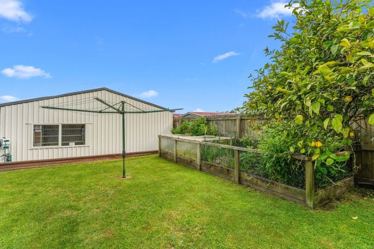 Photo of property in 17 Awatea Terrace, Lynmore, Rotorua, 3010