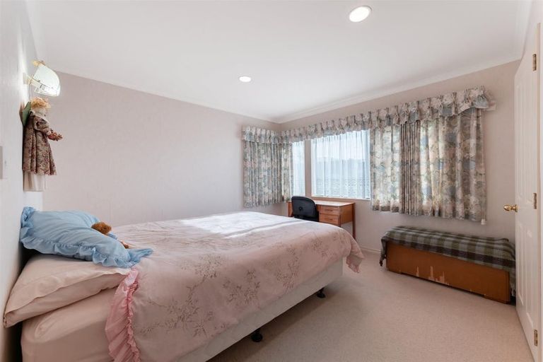 Photo of property in 2b Cannell Farm Drive, Te Puke, 3119