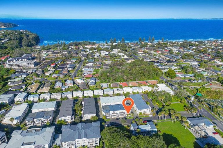Photo of property in 2 Parkside Drive, Orewa, 0931