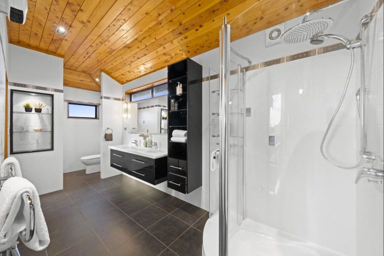 Photo of property in 24 Grace James Road, Pukekohe, 2120