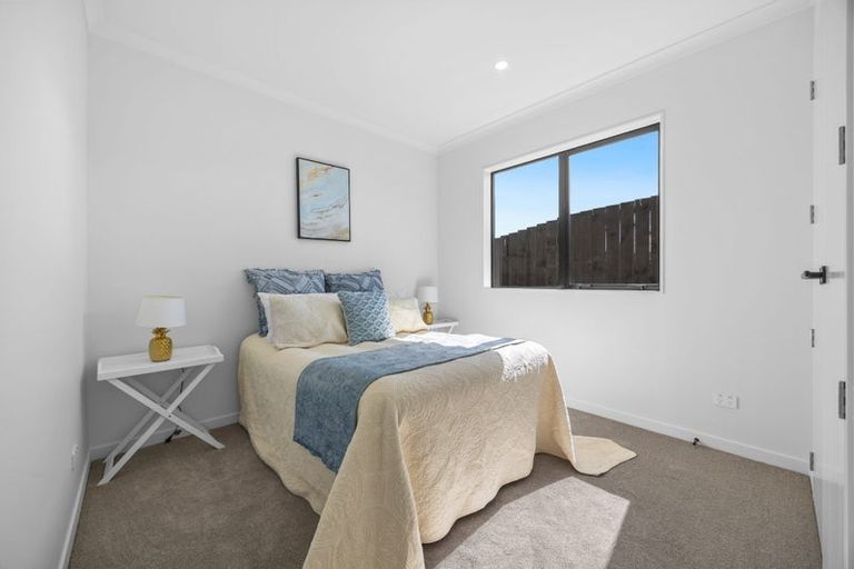 Photo of property in 2 Laurel Drive, Rosehill, 2113