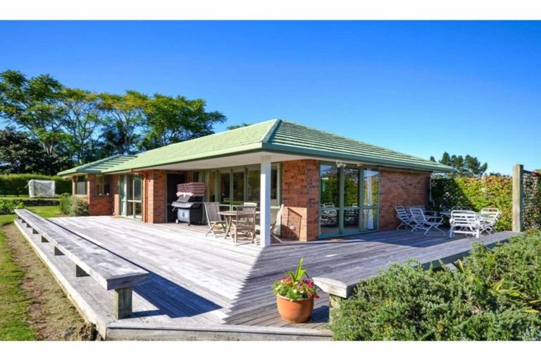 Photo of property in 6 Pickmere Lane, Kerikeri, 0230