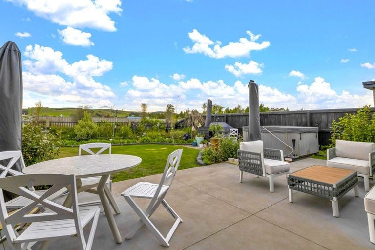 Photo of property in 3 Cox Lane, Amberley, 7410